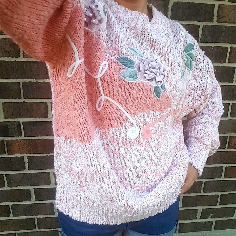 Vintage Floral Chunky Pearl Two Tone Pink Sweater
